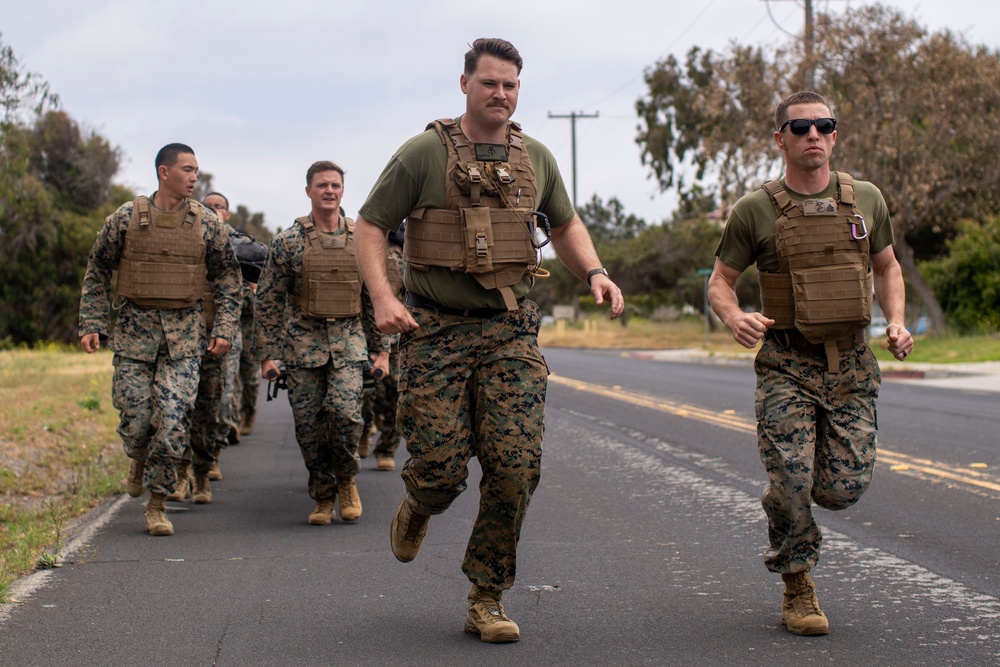 15th MEU Marines Conduct Shallow Water MCMAP PT