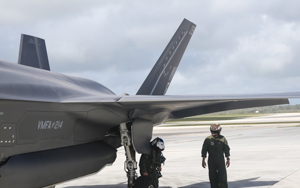 U.S.-AUS Aerial Refueling Across the Pacific
