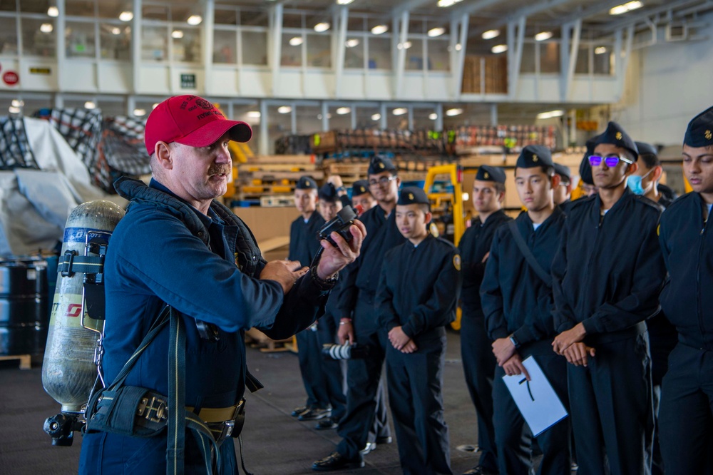 Sailors Conduct a Tour Aboard USS Carl Vinson (CVN 70)