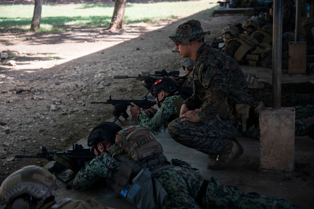 DVIDS - Images - 1/7, Philippine service members conduct known distance ...