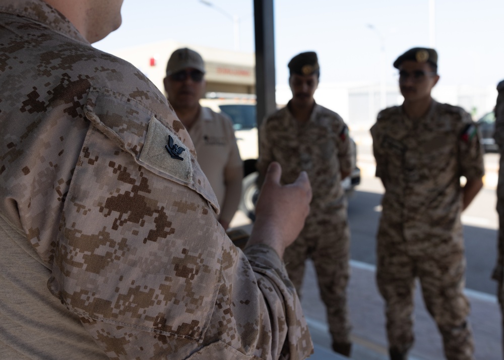 Maritime Combined Task Group Charlie: 4th Medical Battalion Trains Partner Nations