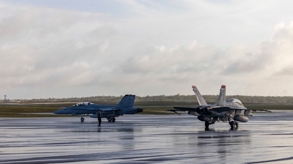 VMFA(AW)-224 and VMFA-121 conduct flight operations