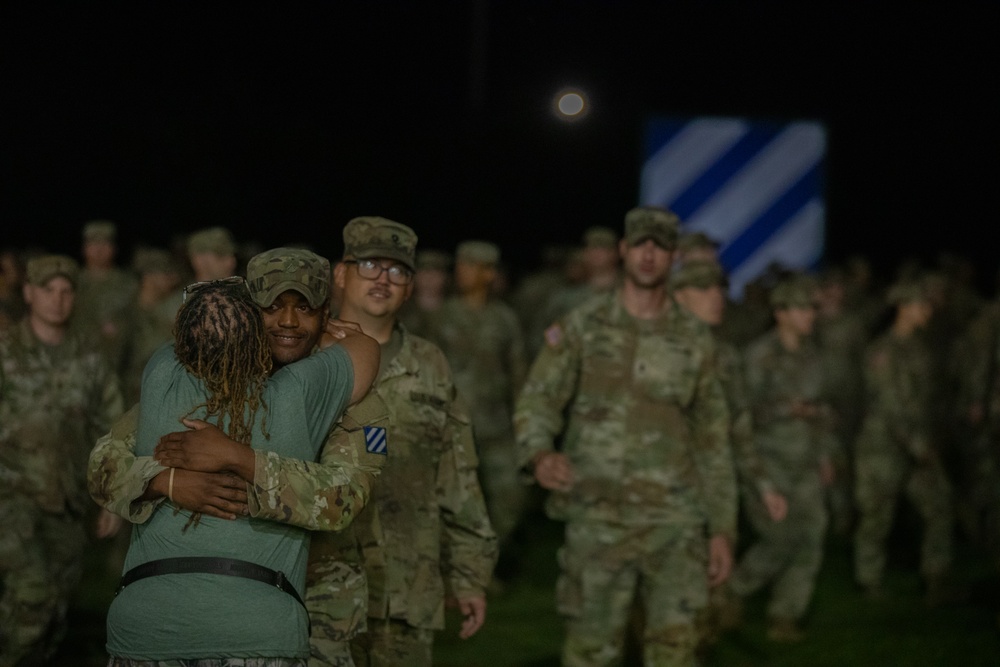 3rd Infantry Division welcomes home Spartan Soldiers from Eastern Europe