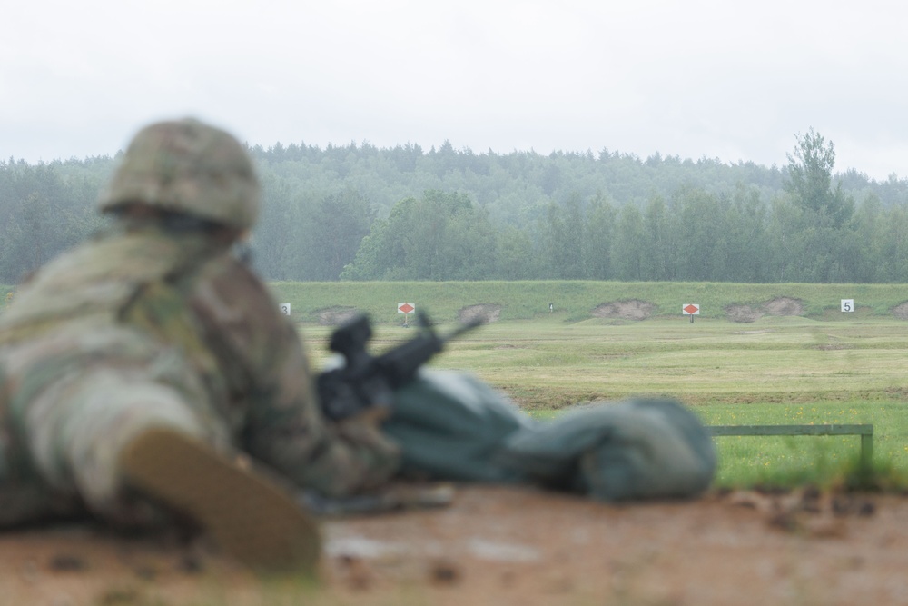 7ATC Soldiers Conduct M4A1 Qualifications