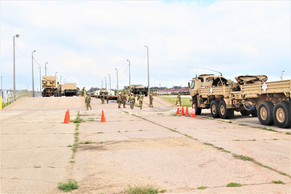 Fort McCoy’s first rail movement of 2024 is largest Wisconsin National Guard rail op in decades