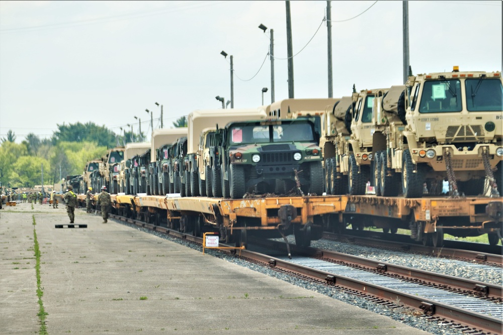 Fort McCoy’s first rail movement of 2024 is largest Wisconsin National Guard rail op in decades