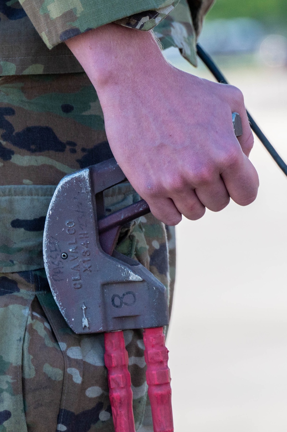 Pathfinders support 100th ARW with hot pit refuel