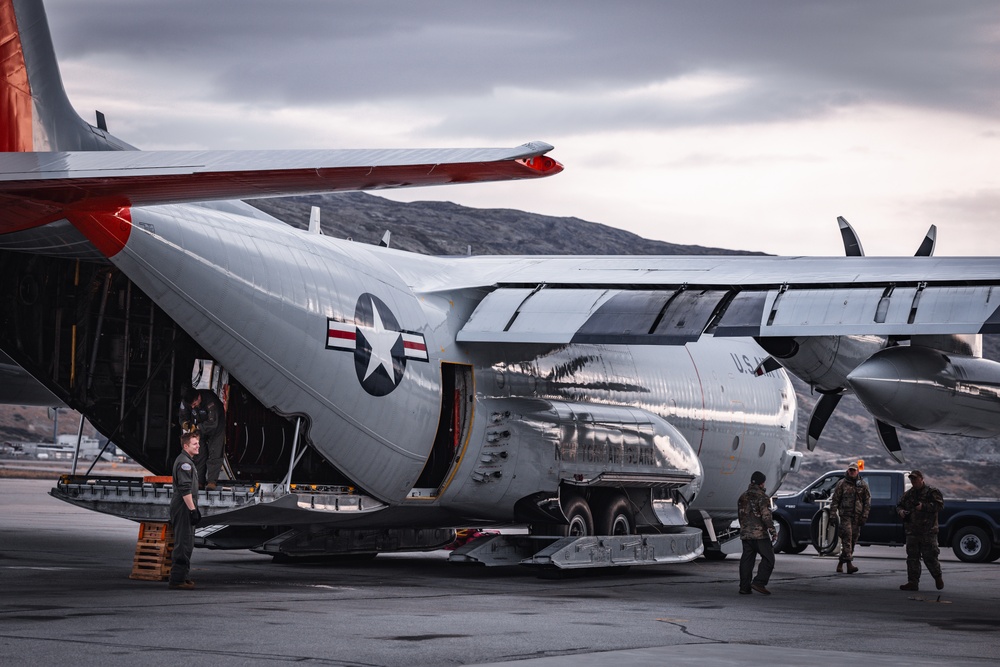 Maintenance and Operations personnel with the 109th Airlift Wing conduct post flgiht checks on an LC-130 Skibird in Kangerlussuaq Greenland May 13th 2024.