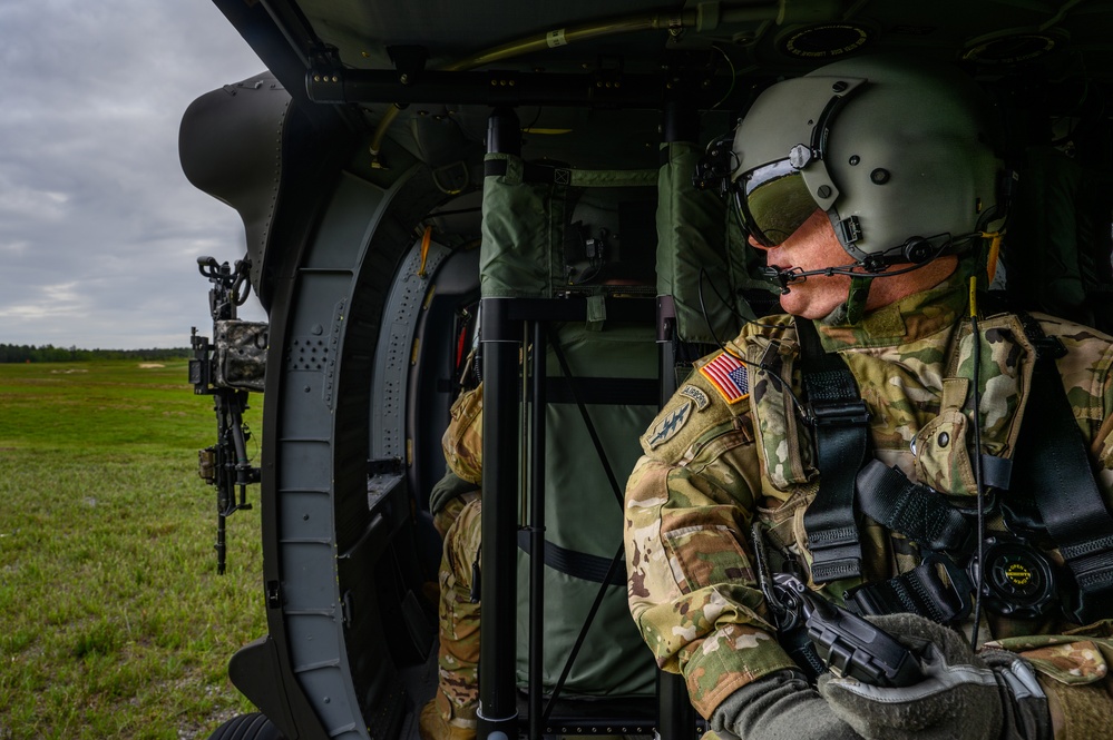 New Jersey Army National Guard aerial gunnery training