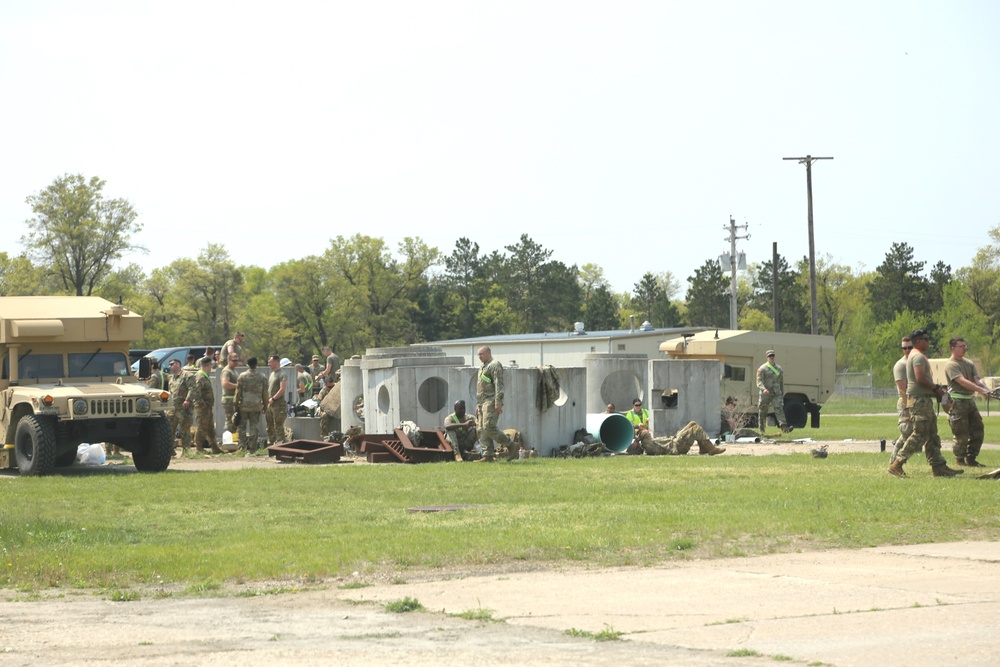 32nd Infantry Brigade Combat Team Soldiers complete ‘largest rail movement with civilian linehaul Wisconsin National Guard has ever done’