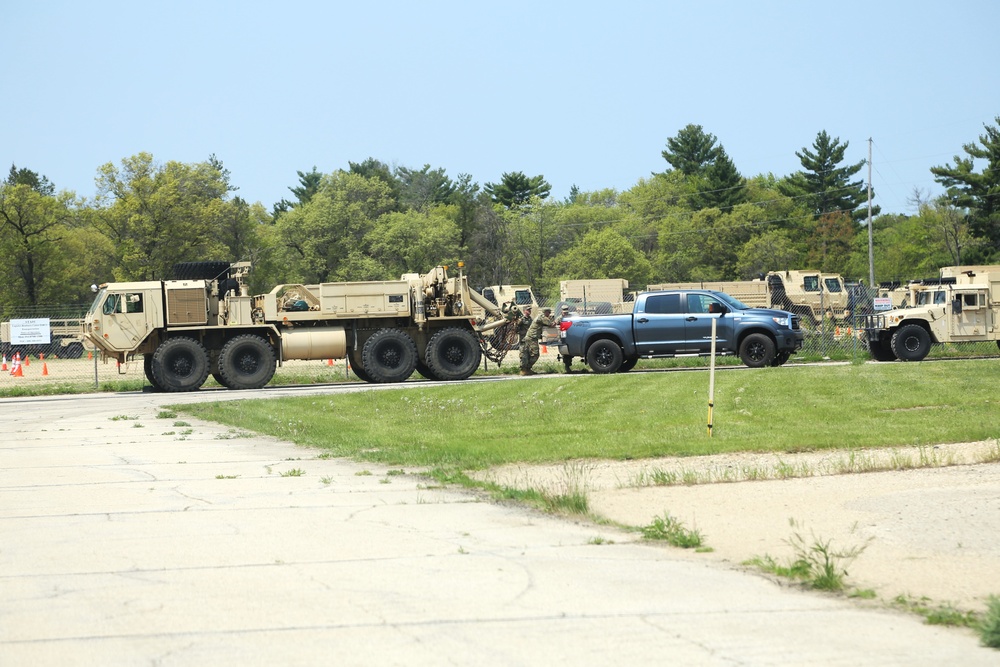 32nd Infantry Brigade Combat Team Soldiers complete ‘largest rail movement with civilian linehaul Wisconsin National Guard has ever done’