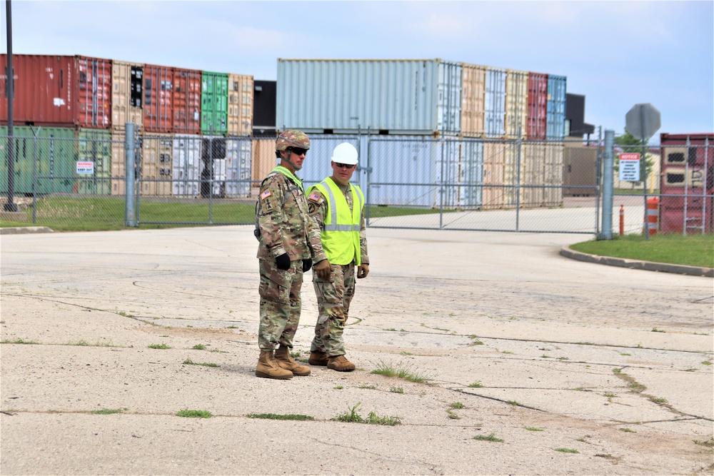 32nd Infantry Brigade Combat Team Soldiers complete ‘largest rail movement with civilian linehaul Wisconsin National Guard has ever done’