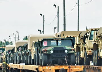 Photo Story: 32nd Infantry Brigade Combat Team Soldiers complete ‘largest rail movement with civilian linehaul Wisconsin National Guard has ever done’, Part 1
