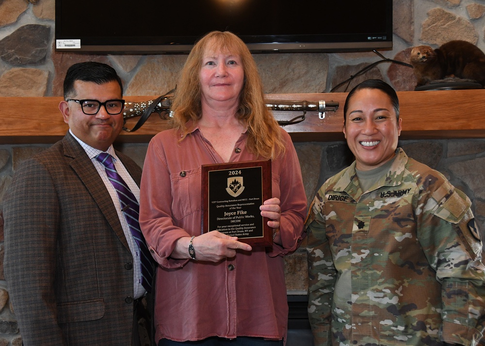 Fort Drum employees recognized for vital contracting services