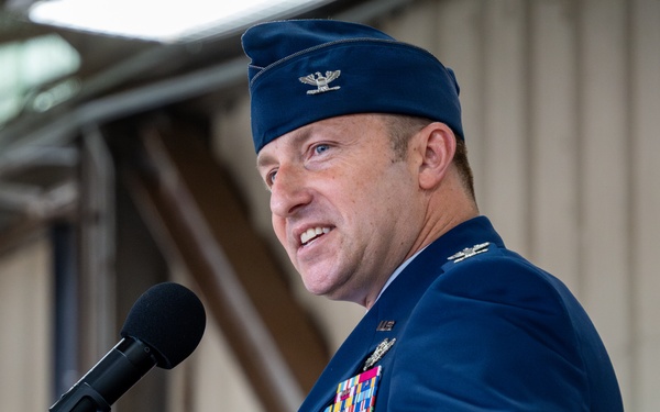 Sheppard AFB: 80th FTW Change of Command