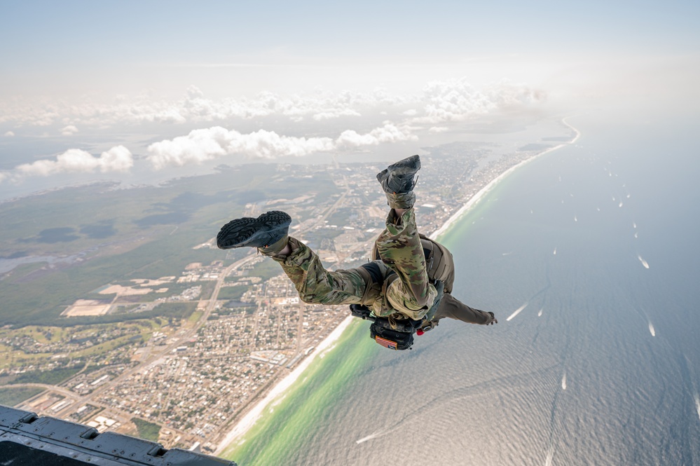 Gulf Coast Salute Air Show 2024