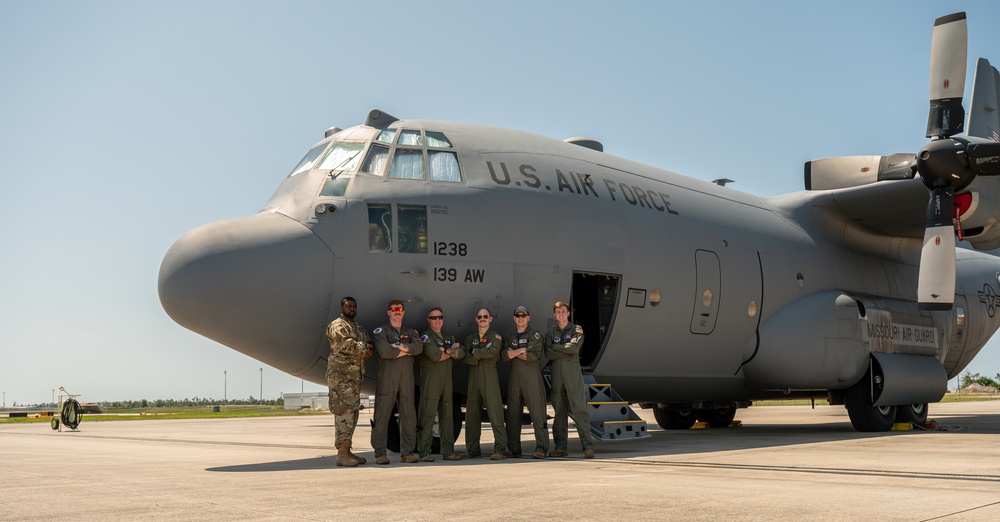 Gulf Coast Salute Air Show 2024