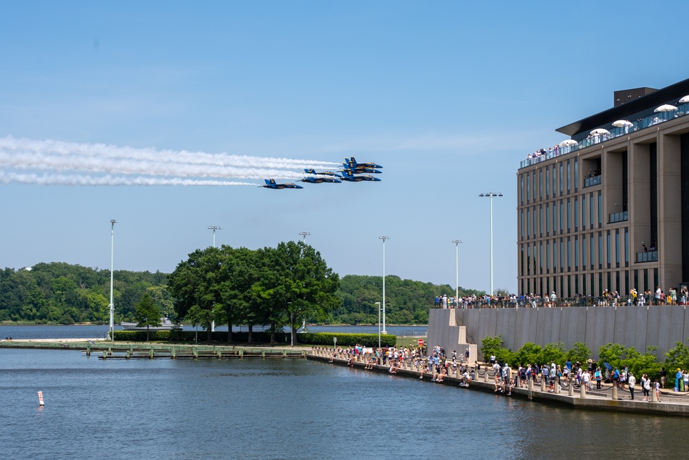 Blue Angels visit Naval Academy