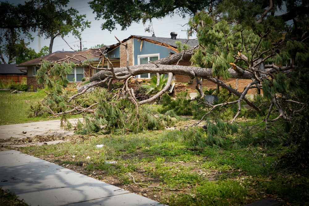 Houston Severe Storms and Flooding Disaster Survivor Assistance and Storm Damage