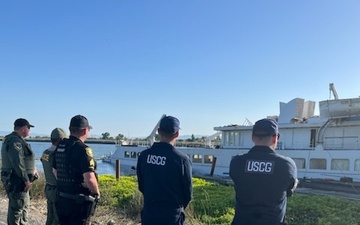 Unified Command conducts vessel pollution response efforts near Stockton