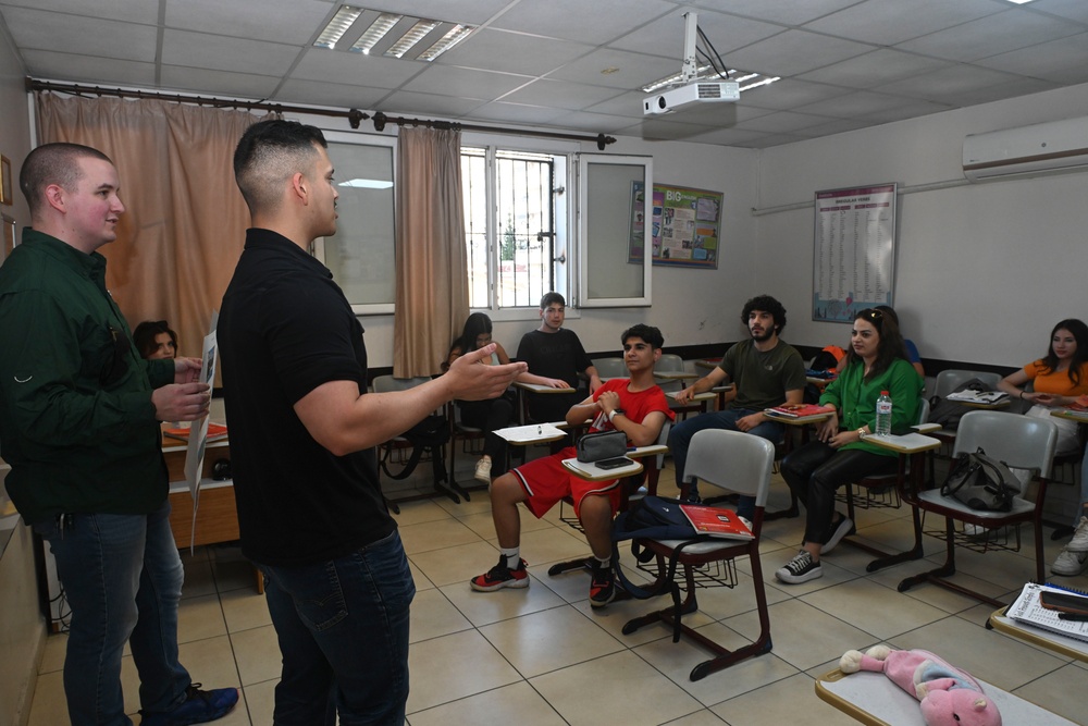 Incirlik Airmen visit Turkish American Association