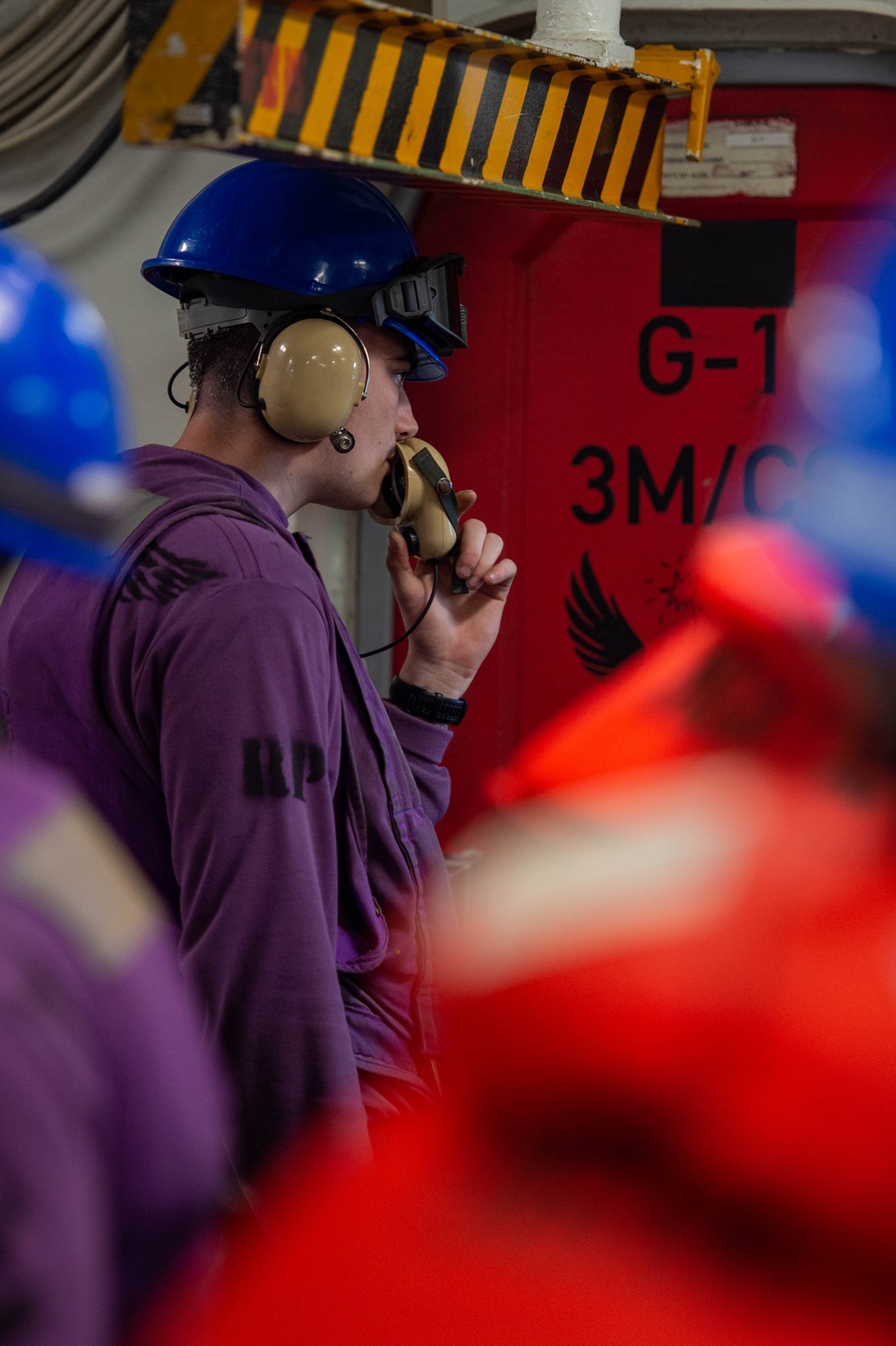 USS Ronald Reagan (CVN 76) conducts a replenishment-at-sea and fueling-at-sea with USNS John Ericsson (T-AO-194) and USNS Charles Drew (T-AKE 10)