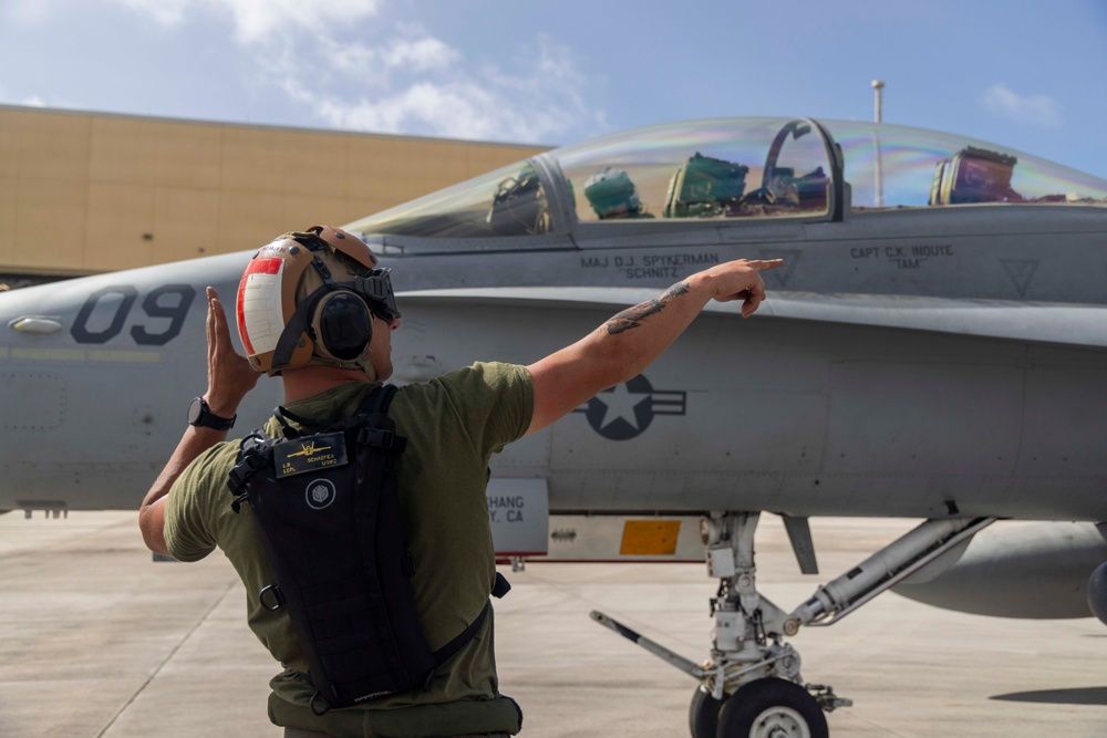 VMFA(AW)-224 and VMFA-121 execute aerial operations