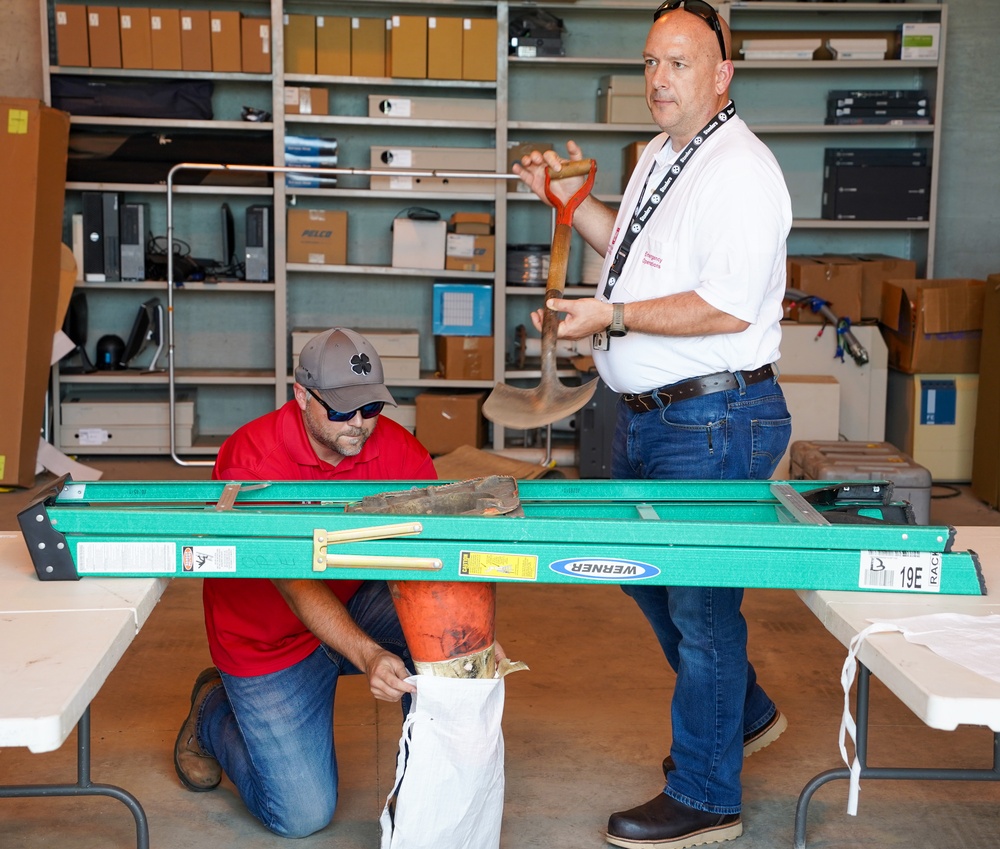 Louisville District employees attend flood fight training