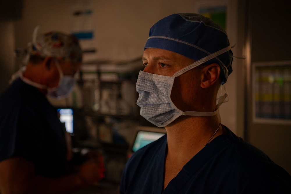 110th MDG Assists Surgical Procedures at TAMC