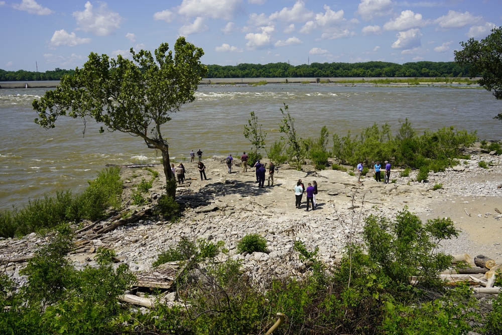 USACE brings together partners to discuss challenges, opportunities within Ohio River Basin