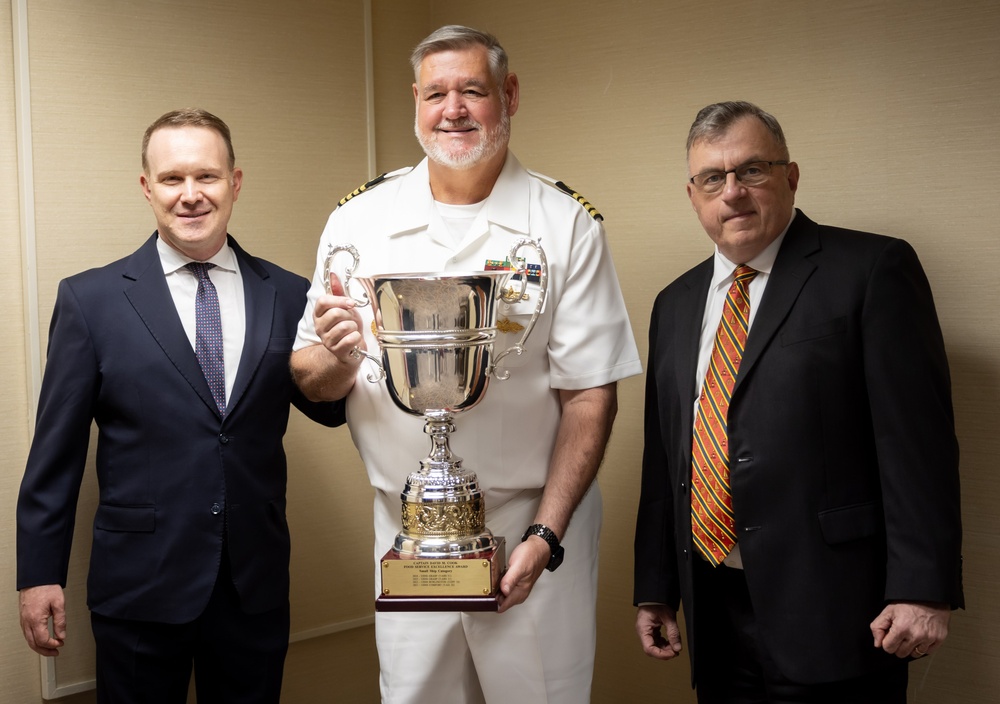 USNS Joshua Humphreys Wins 3rd Food Service Award for Excellence