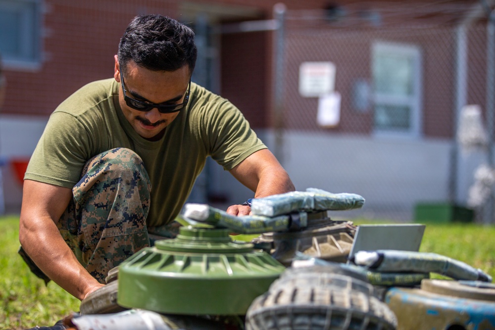 2024 EOD Team of the Year Competition: Ordnance Stacking