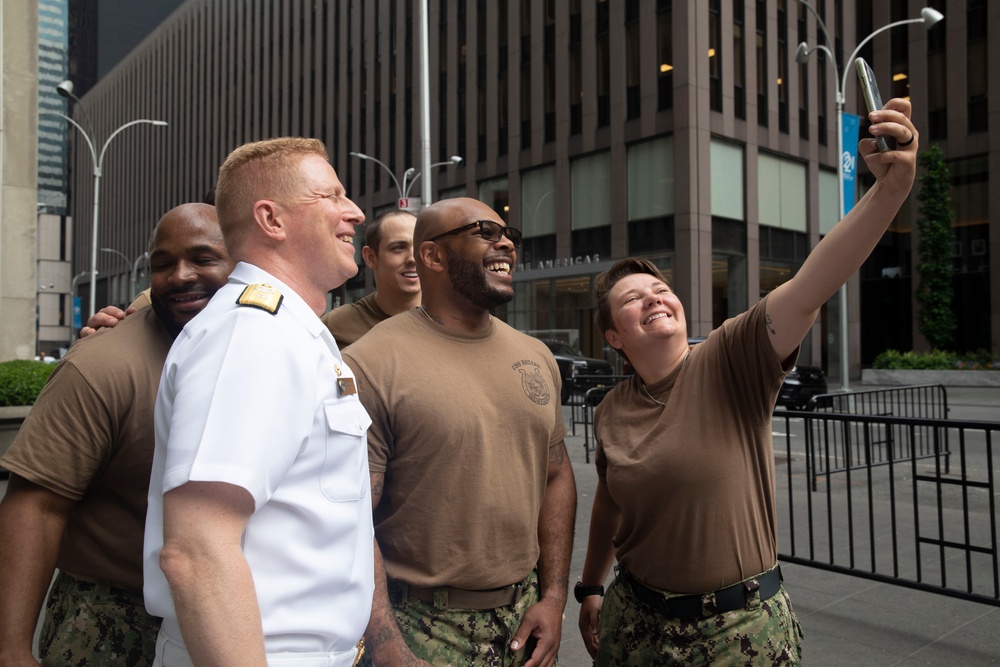 Sailors and Marines Participate in Tug of War Competition