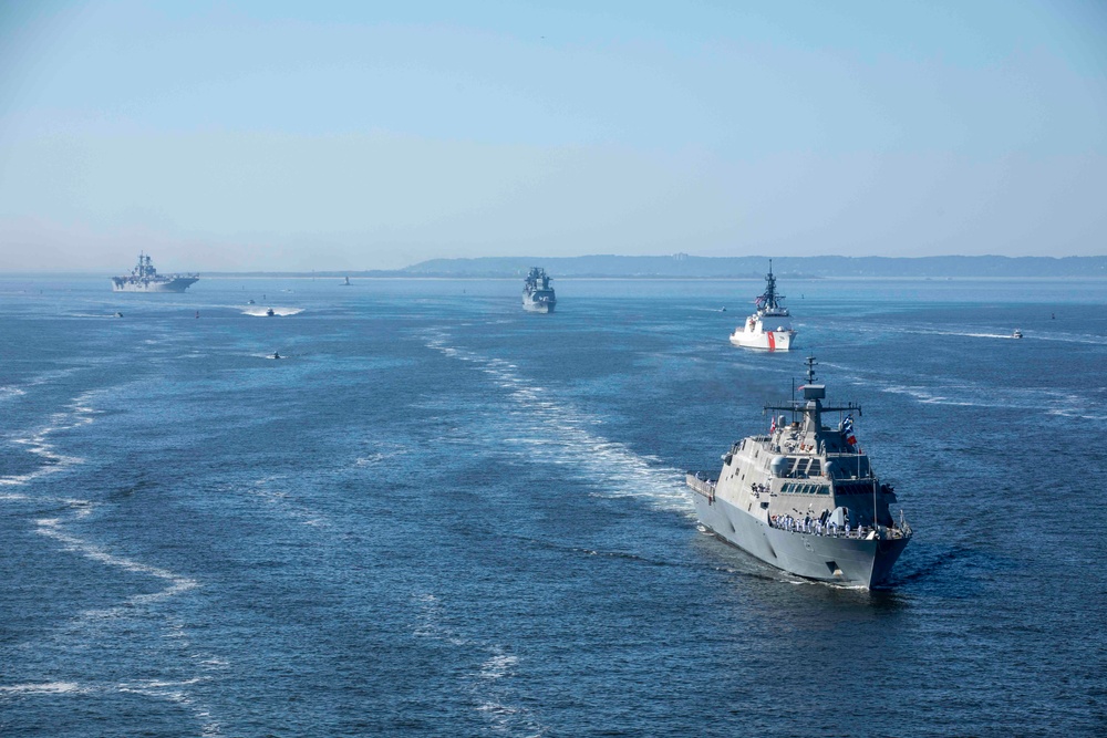 Parade of Ships Kicks off Fleet Week New York 2024