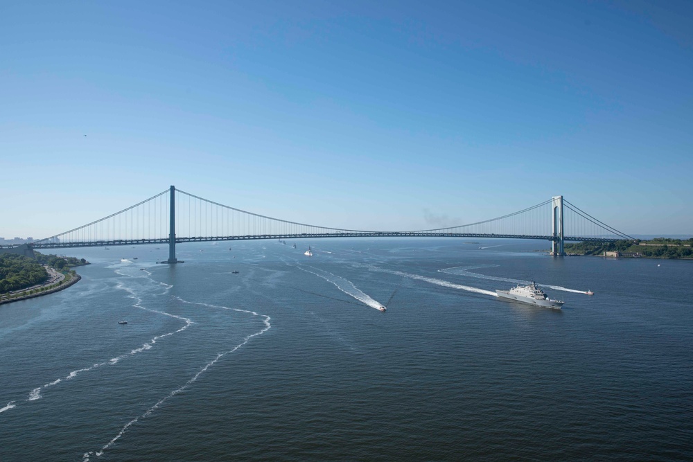 Parade of Ships Kicks off Fleet Week New York 2024