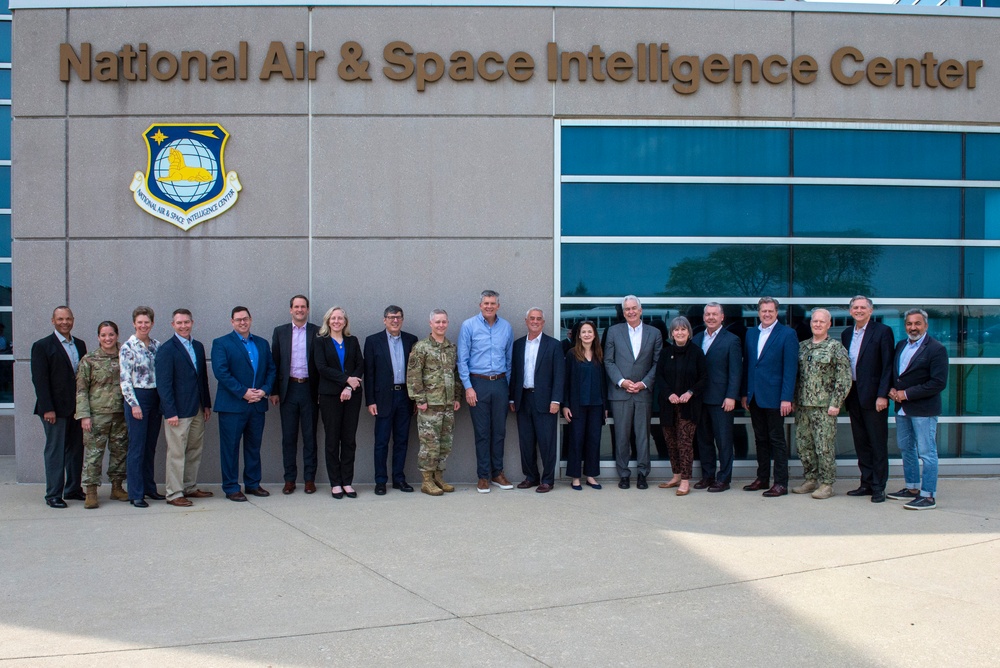 NASIC serves as host site for intelligence retreat