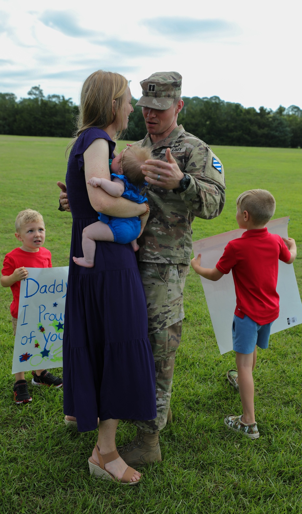 Fort Stewart 2nd Brigade Soldiers reunite with Families