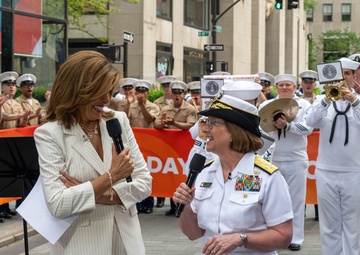 CNO Franchetti Celebrates Maritime Service at Fleet Week New York