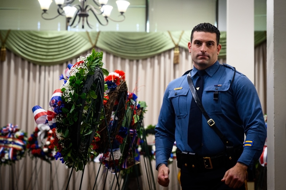 2024 Parade of Wreaths  ceremony honors fallen heroes