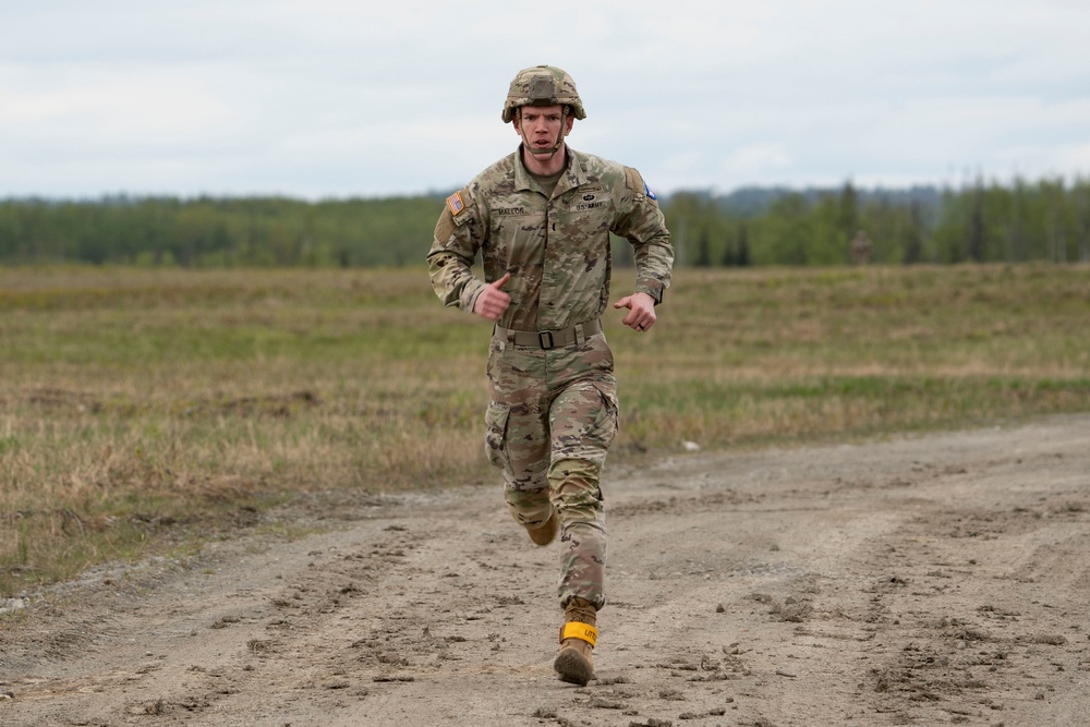 3-509th Paratroopers conduct memorial jump in honor of Gold Star Week