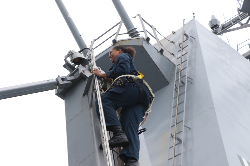 DVIDS - Images - USS Frank E. Petersen Jr. conducts routine operations ...