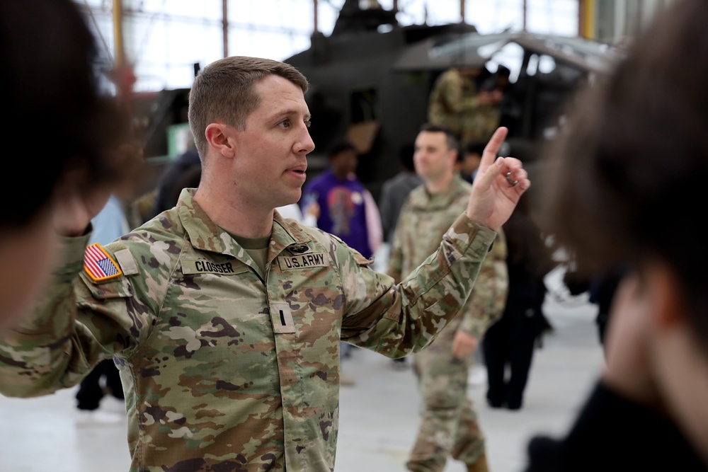 STEAM Students Visit JBLM