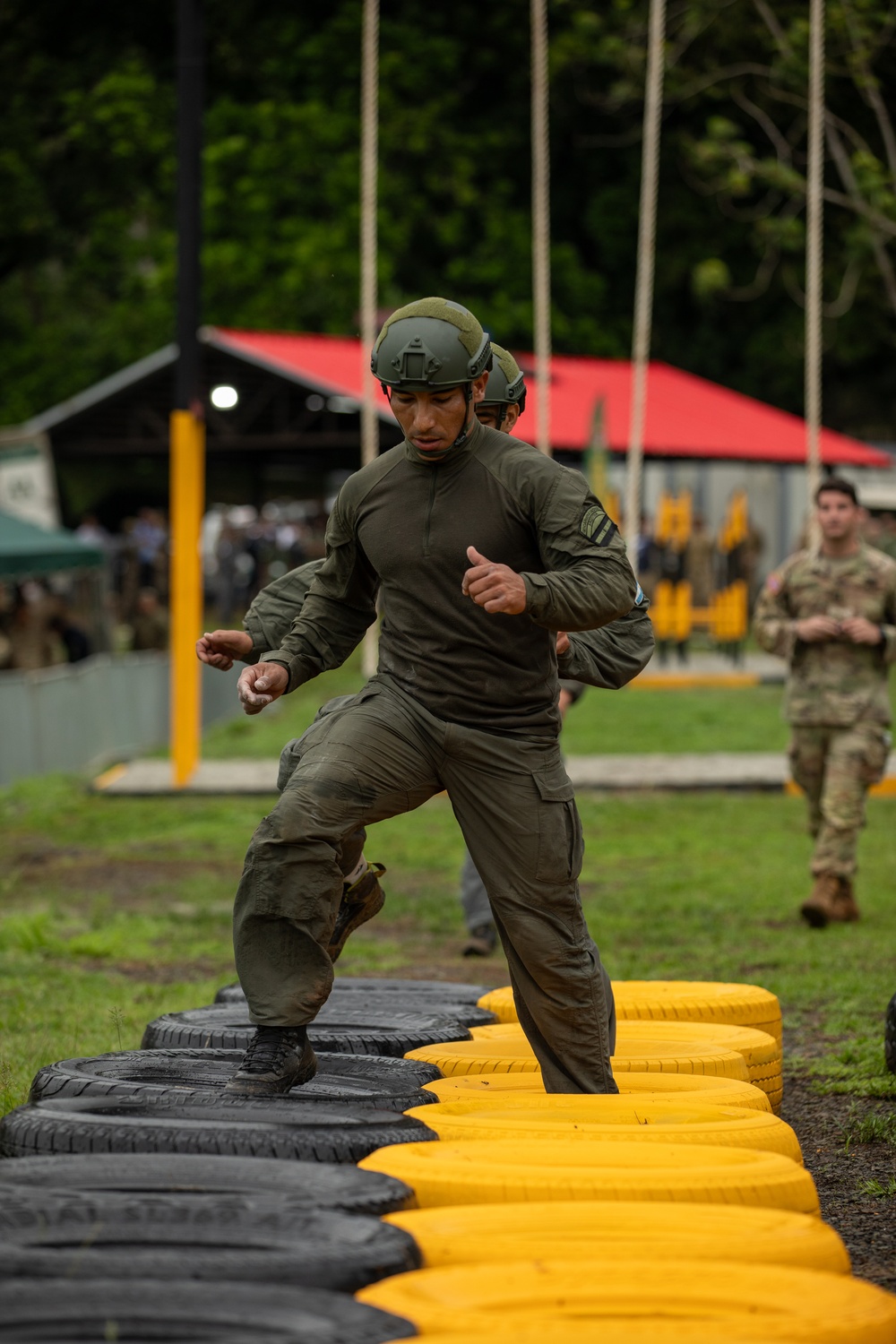 Competitors compete in Fuerzas Comando 2024 Obstacle Course