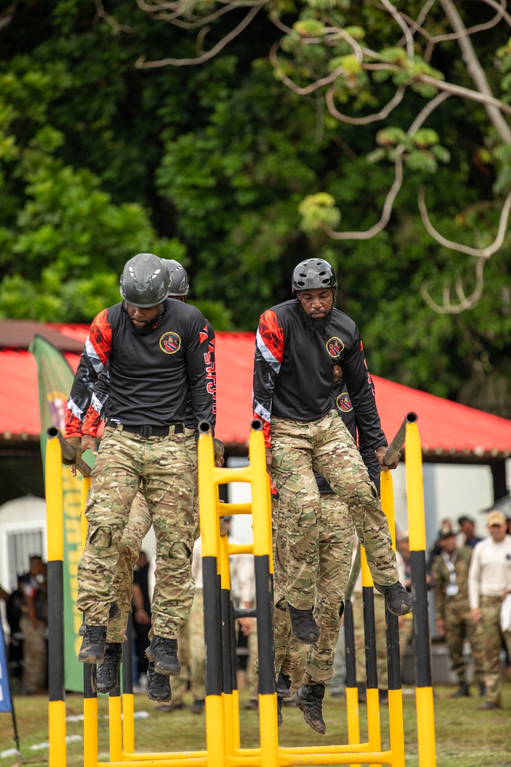 Competitors compete in Fuerzas Comando 2024 Obstacle Course