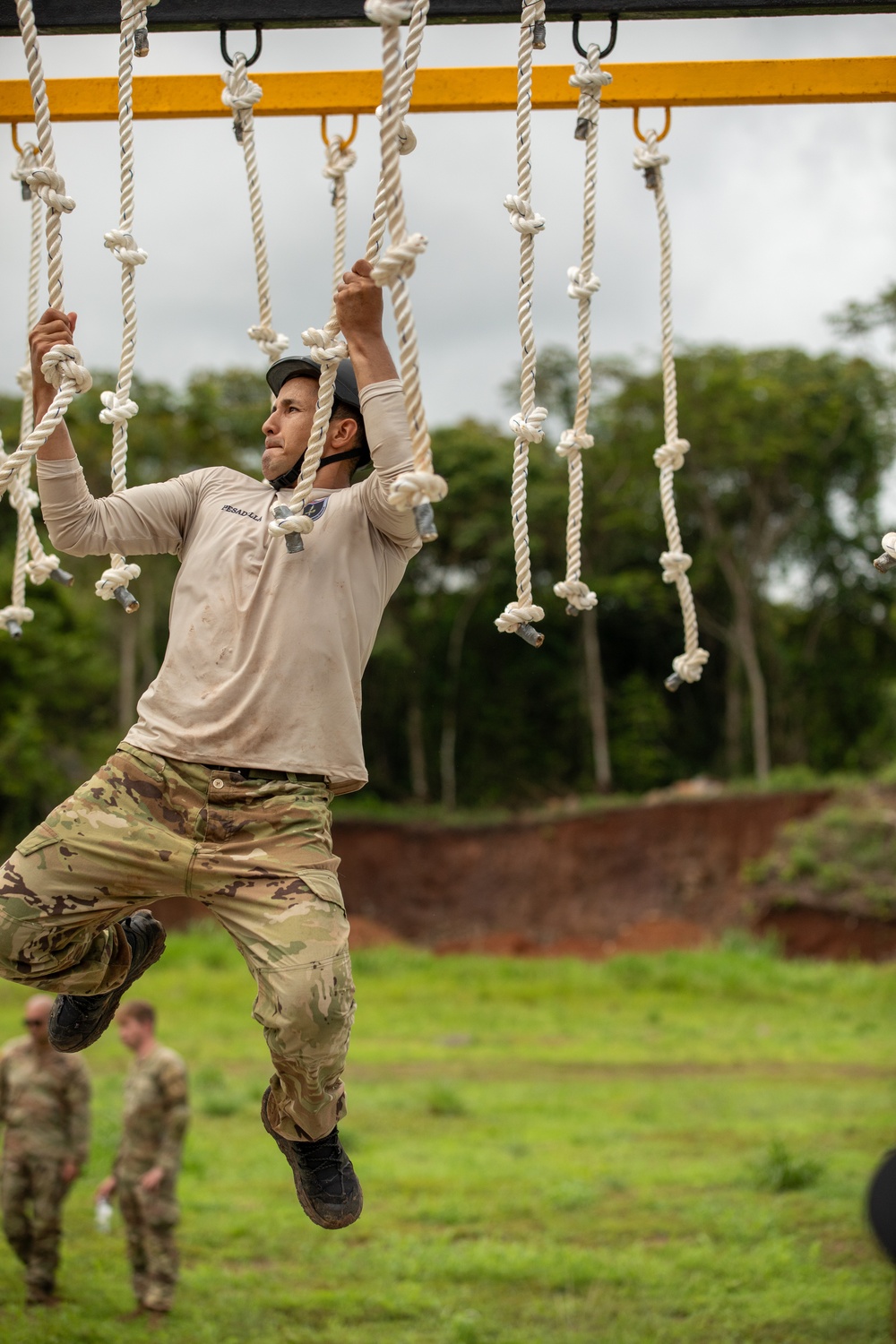 Competitors compete in Fuerzas Comando 2024 Obstacle Course