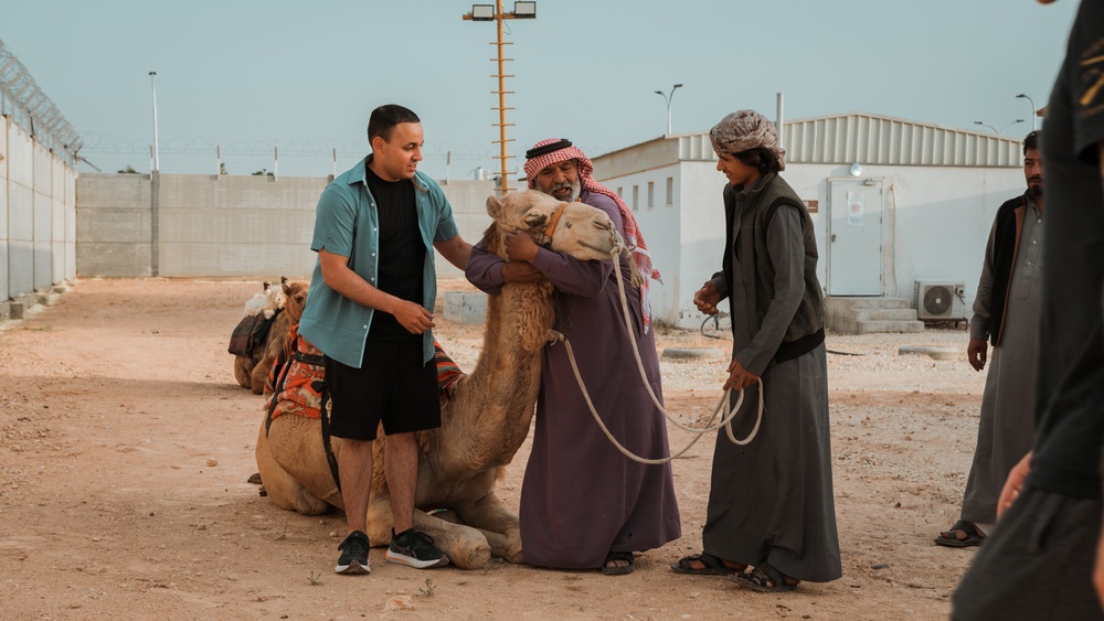 U.S. Service members take part in cultural day