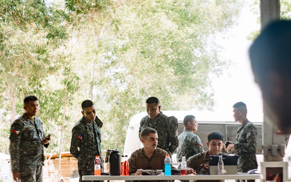 ACDC: US, Philippine Marines Integrate to Conduct NEO Training
