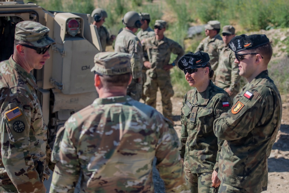 Idaho Army National Guard Soldiers train with Canadian and Polish soldiers