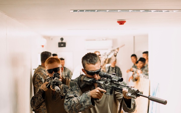 ACDC: US, Philippine Marines Conduct Urban Operations Training