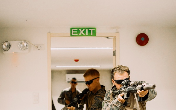 ACDC: US, Philippine Marines Conduct Urban Operations Training